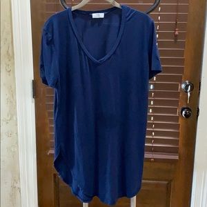 Navy blue v neck t shirt